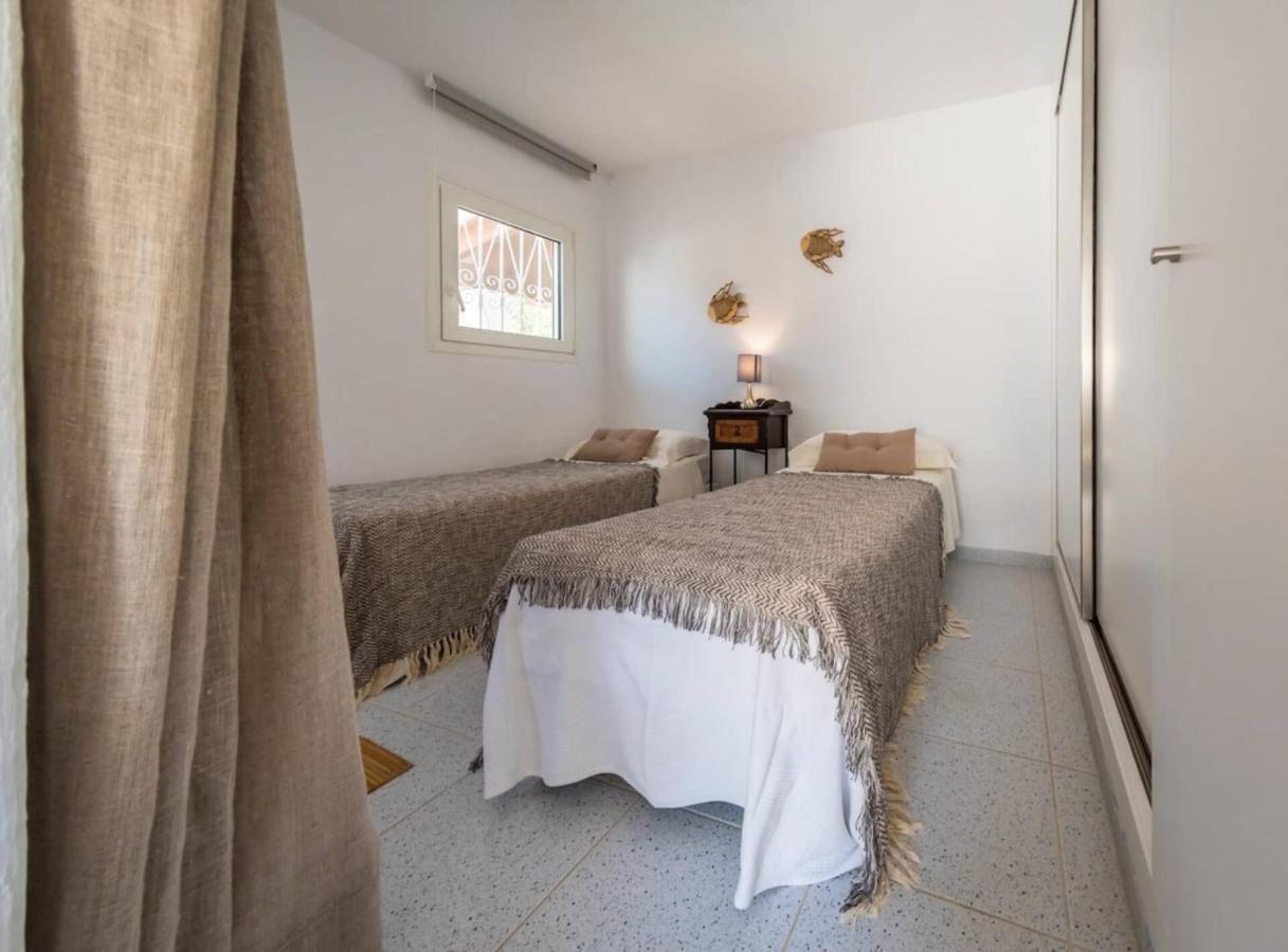 Villa En Cala Vadella Familias Y Parejas ซานโฮเซ เด ซา ตาลายา ภายนอก รูปภาพ