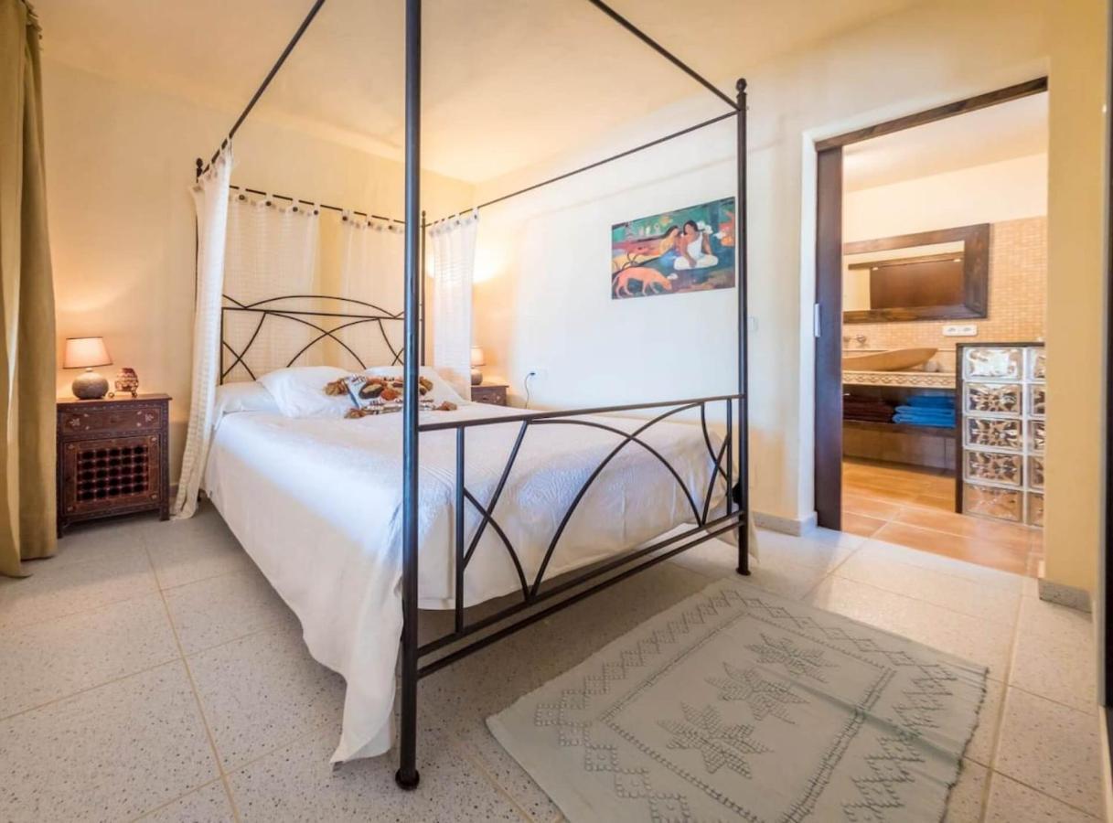 Villa En Cala Vadella Familias Y Parejas ซานโฮเซ เด ซา ตาลายา ภายนอก รูปภาพ