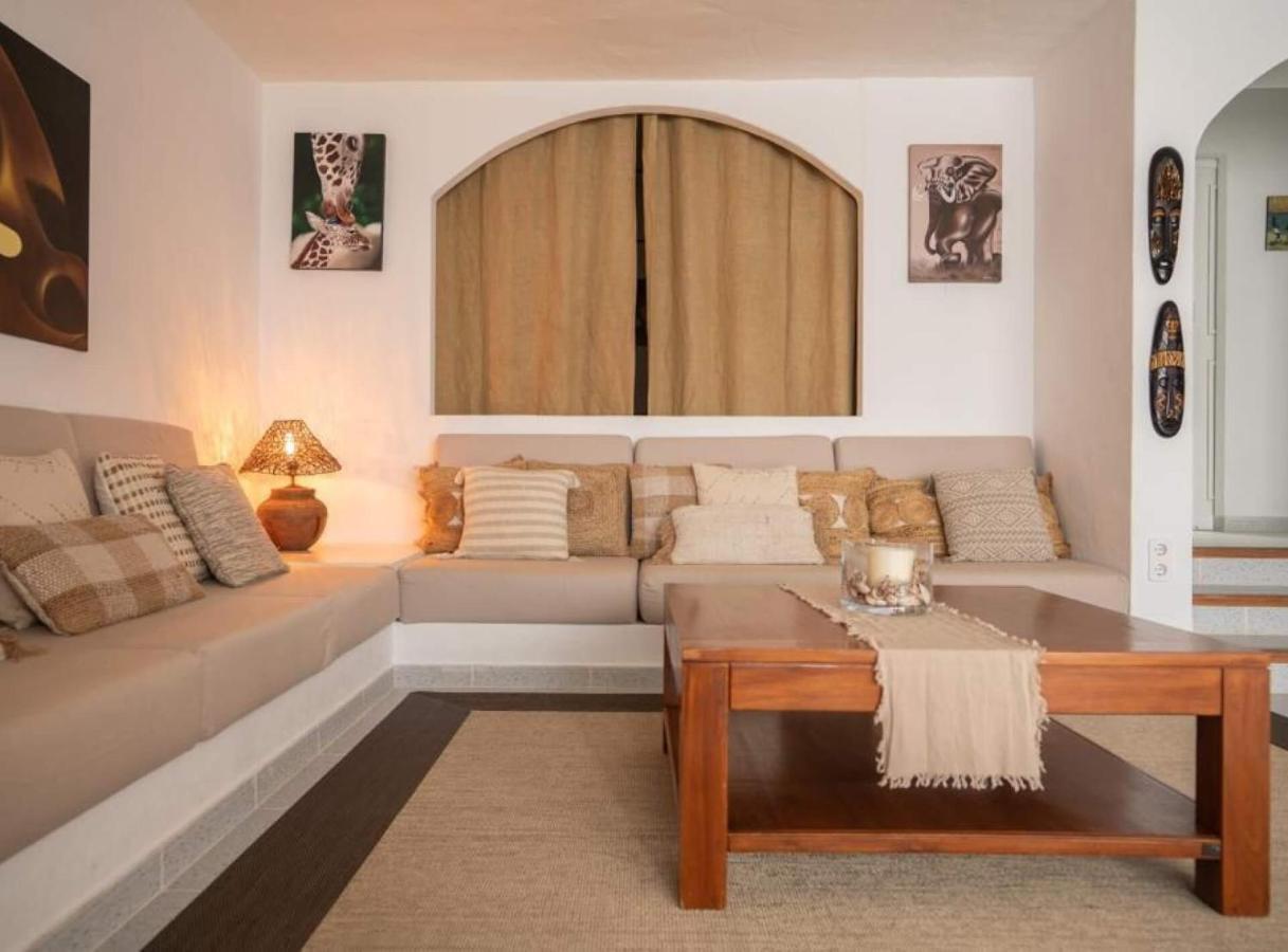 Villa En Cala Vadella Familias Y Parejas ซานโฮเซ เด ซา ตาลายา ภายนอก รูปภาพ